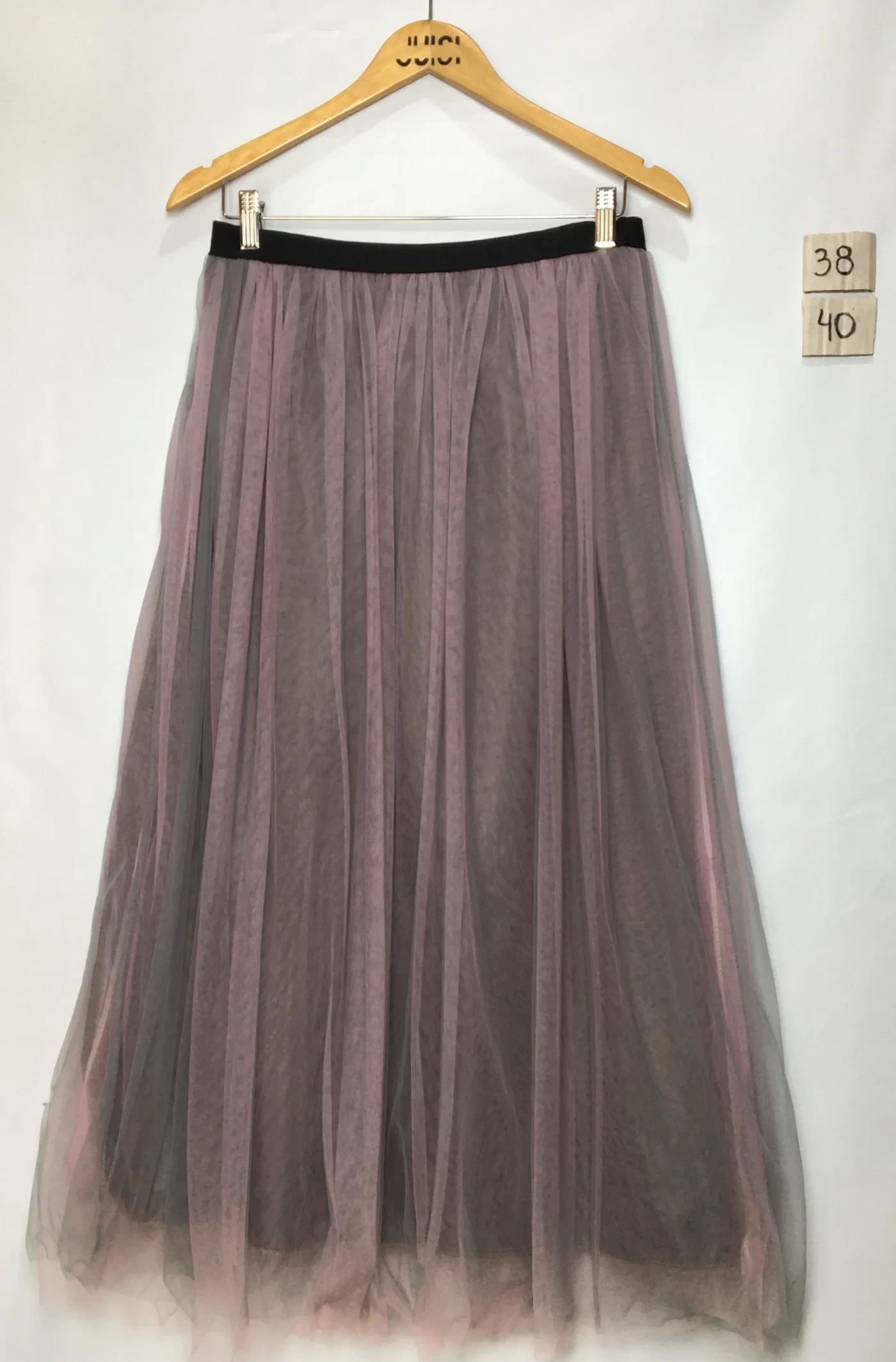 SAIA MIDI EM TULE COM ELASTICO NA CINTURA