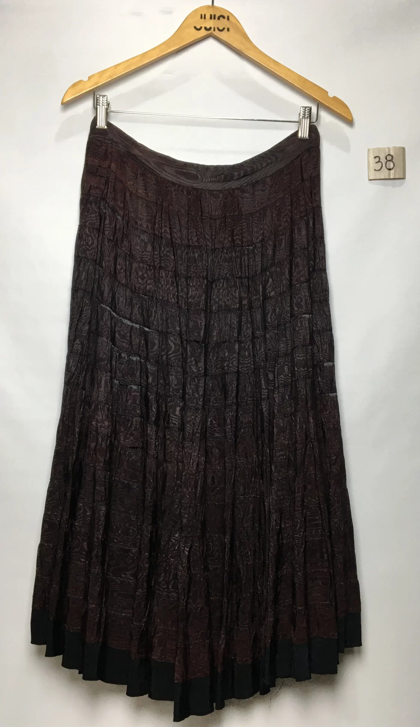 SAIA MIDI COM CAMADAS TECIDO ENRUGADO