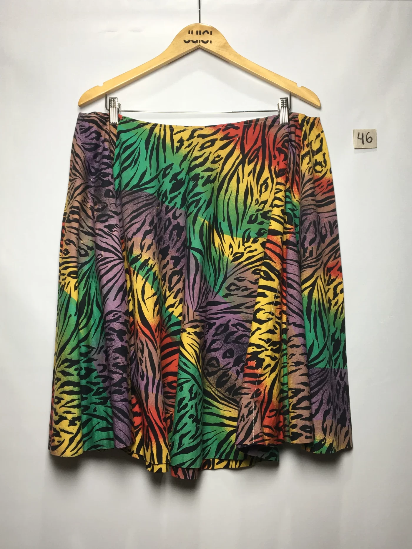 SAIA ESTAMPADA TIGRE COLORIDA