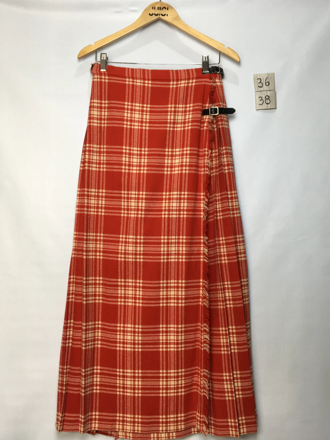 SAIA EM LÃ XADREZ  VERMELHA KILT