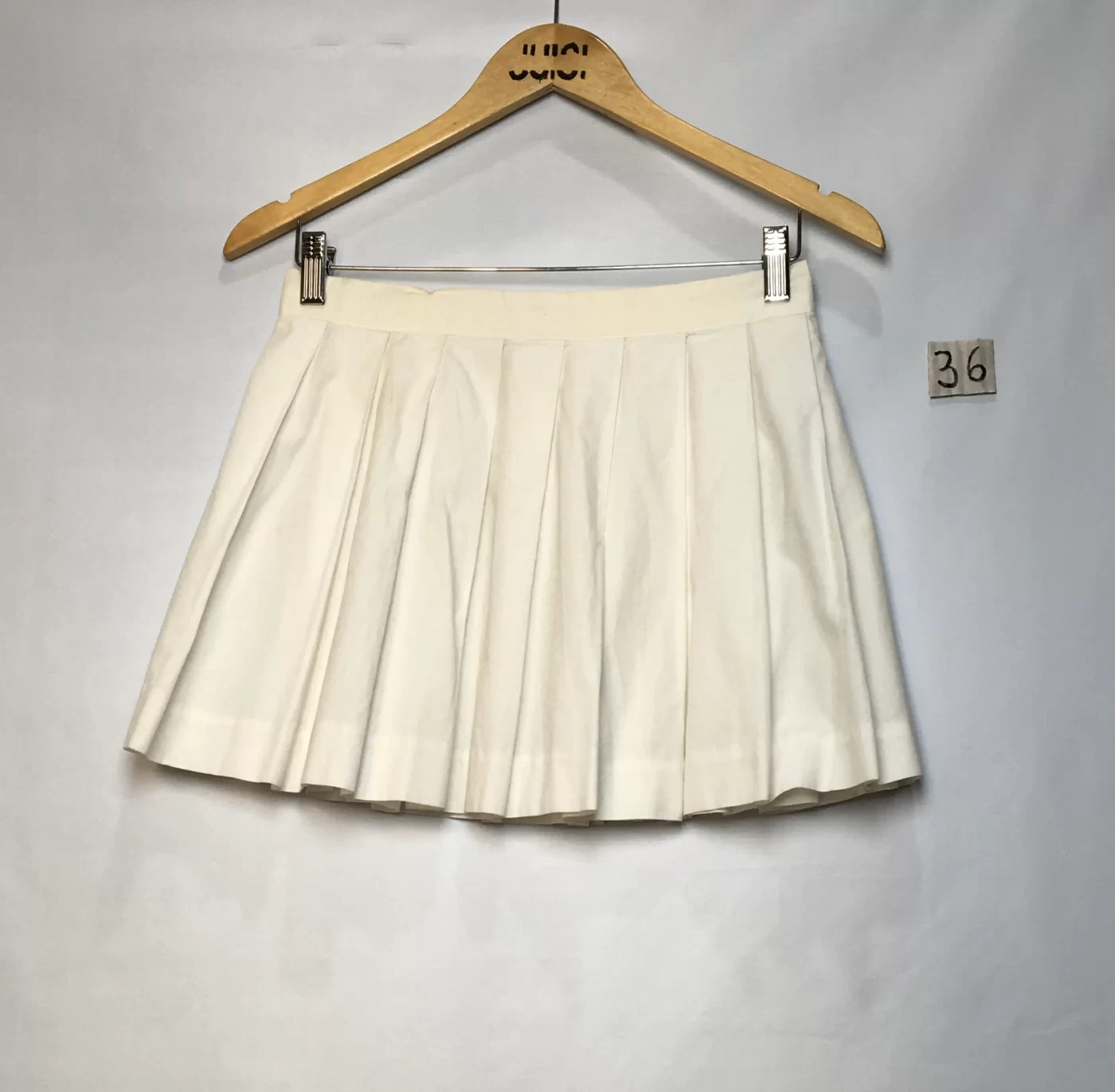 SAIA MINI BRANCA PLISSADA TÊNIS