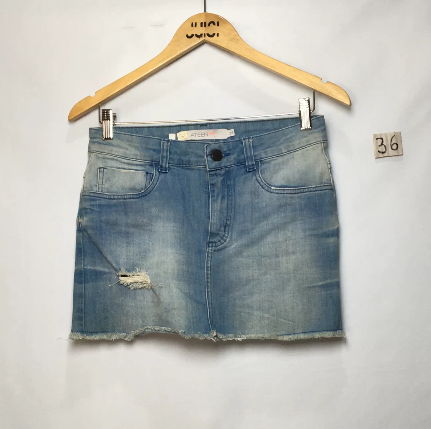 SAIA MINI JEANS LAVADO DETALHE PUIDO