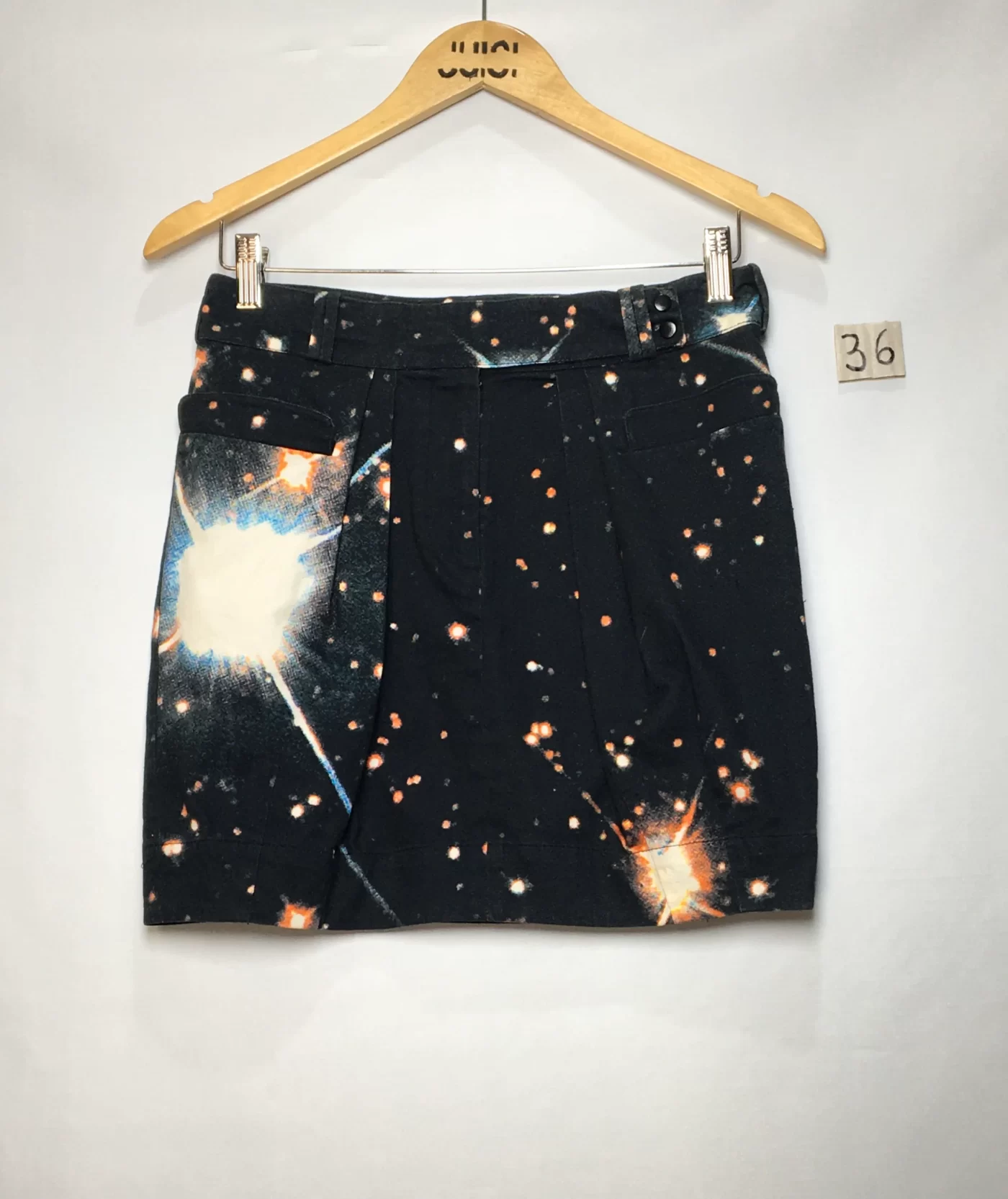 SAIA MINI ESTAMPA UNIVERSO FUNDO PRETO