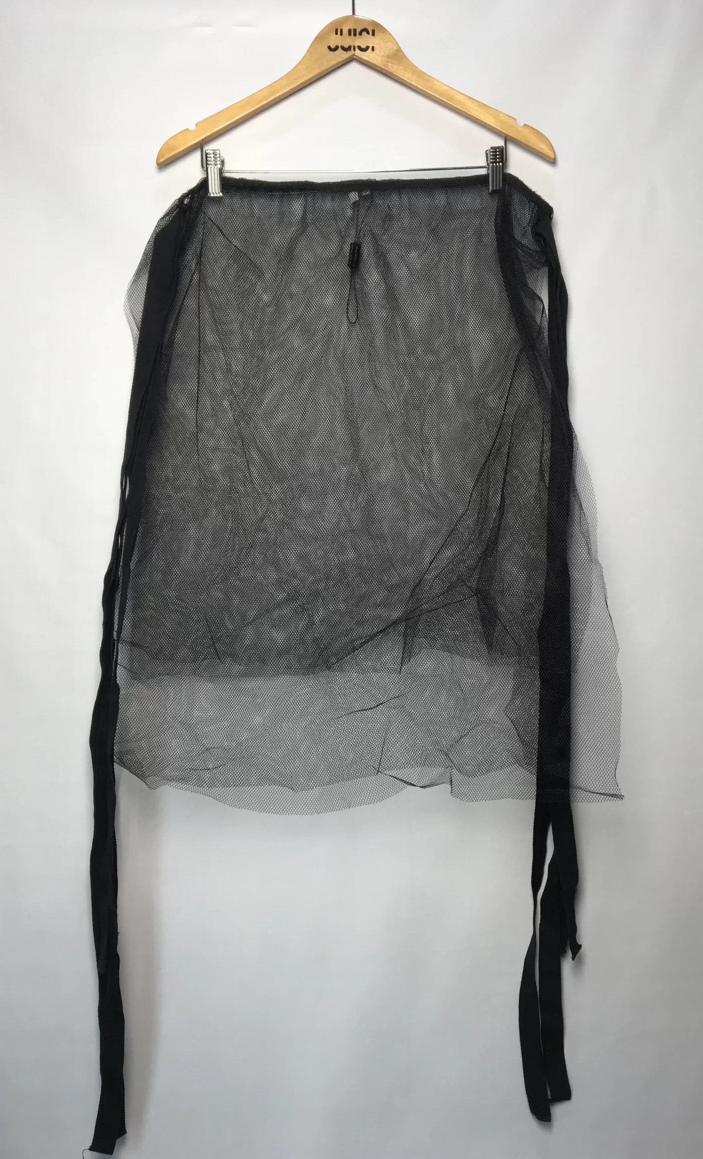 SAIA TULE PRETO AMARRAÇÃO LATERAL