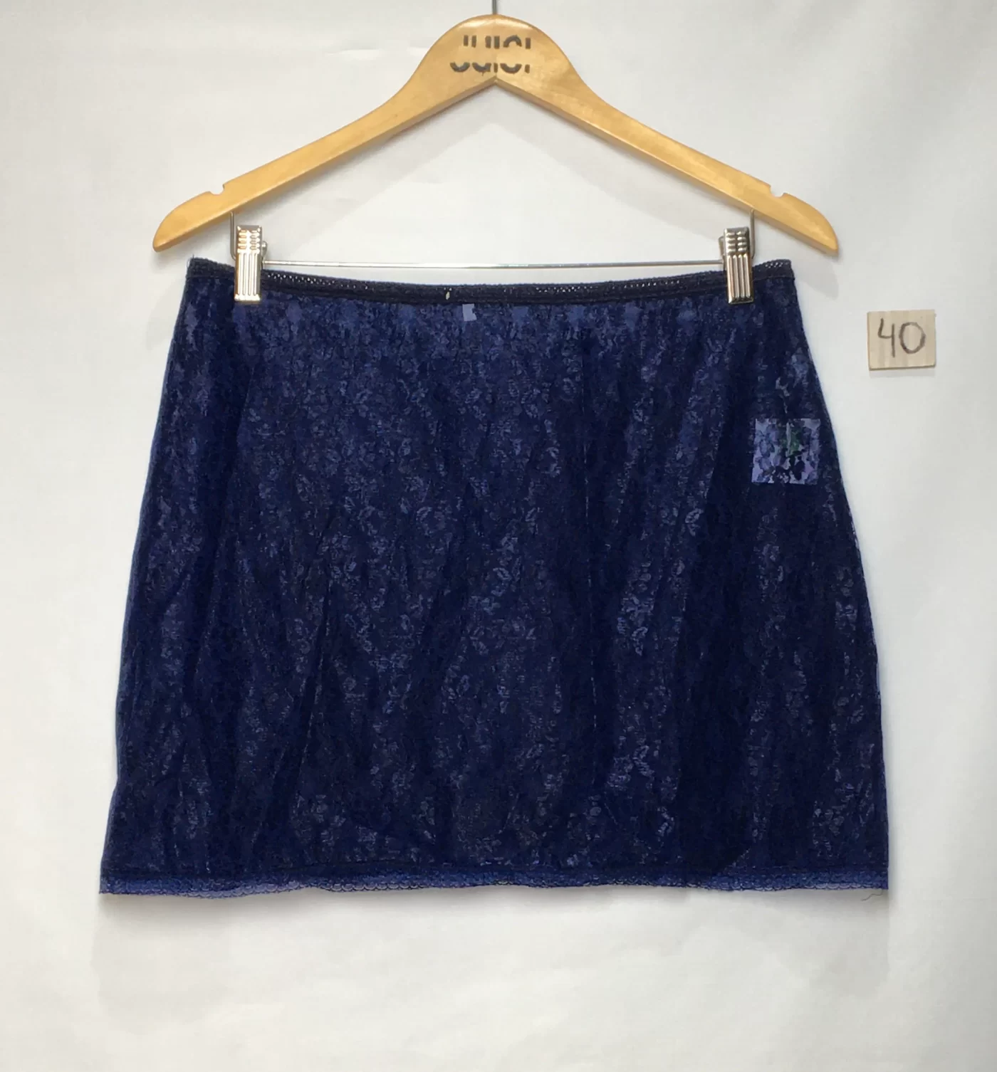 SAIA MINI EM RENDA AZUL MARINHO