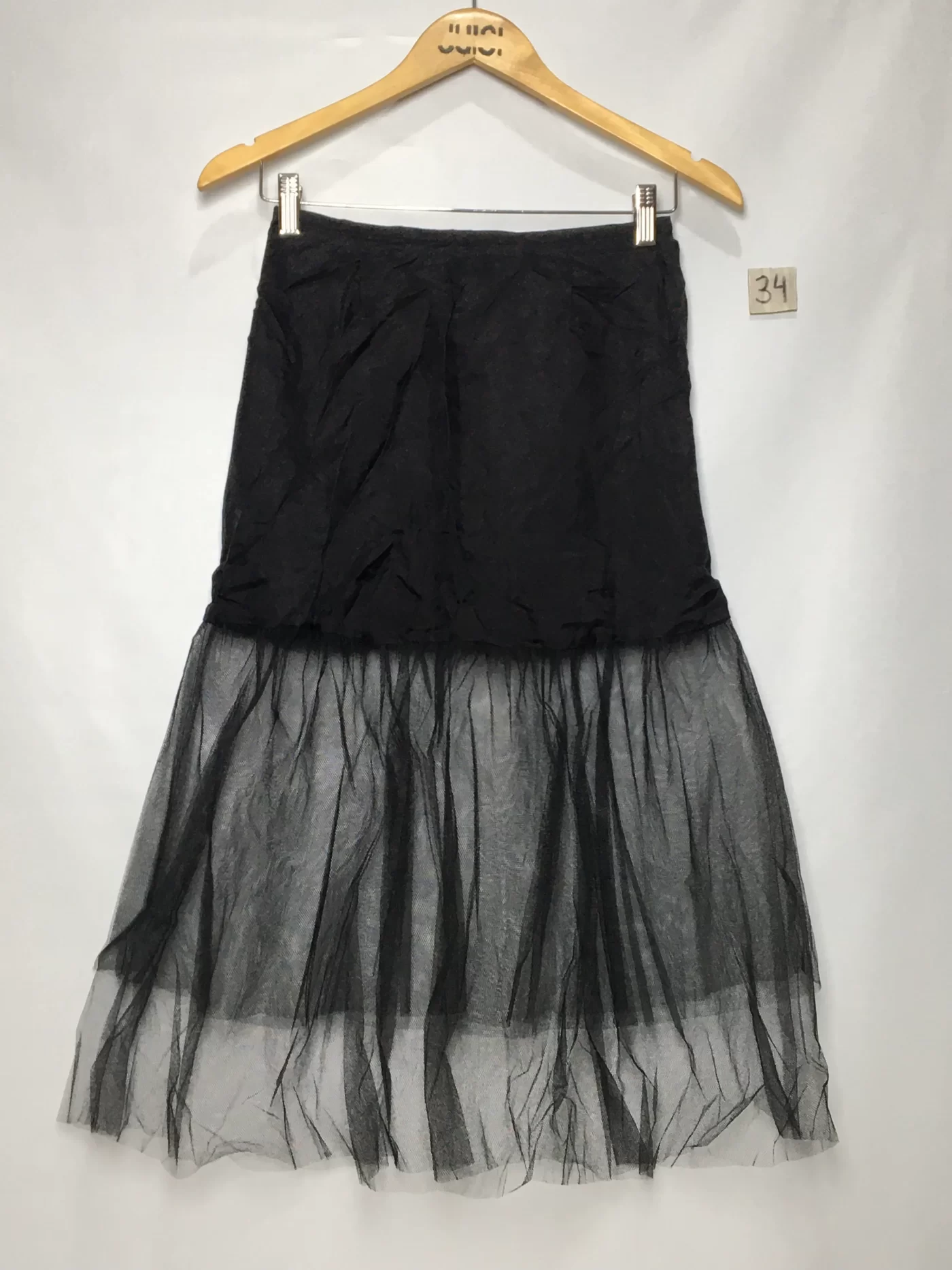 SAIA MIDI DE TULE PRETA